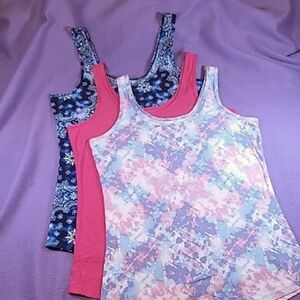 0725. NWOTs ~ 3 ~ No Boundry ~ Tank Tops ~ These Are So Soft 🥰💞💋 XL ~